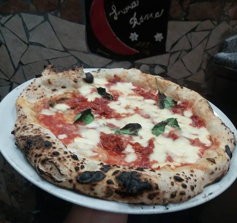 Osteria Luna Rossa